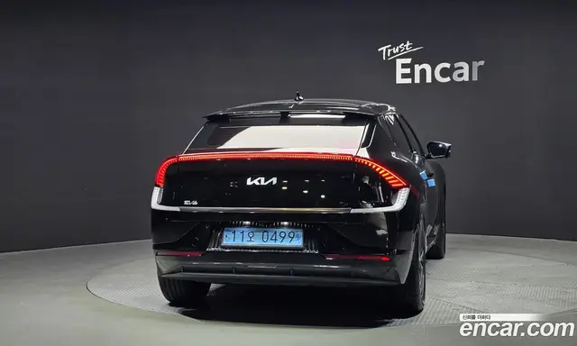 Kia EV6 2023 0.1 автомат (гидро), миниатюра 4