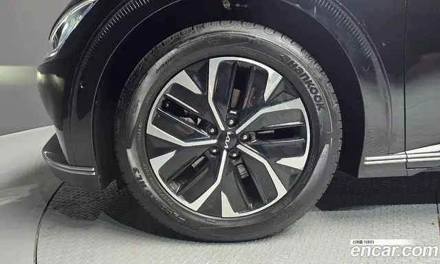 Kia EV6 2023 0.1 автомат (гидро), миниатюра 5