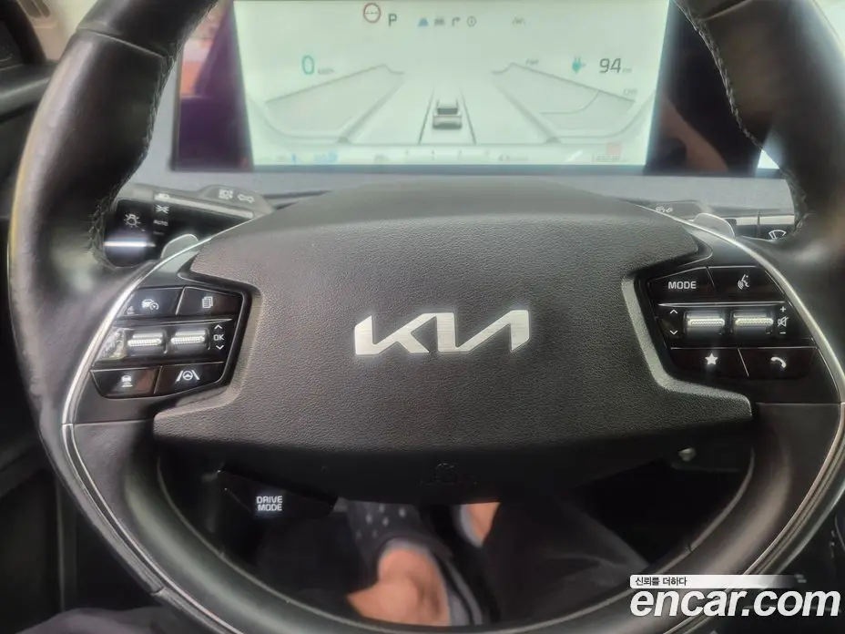 Kia EV6 2023 0.1 автомат (гидро), фото 17 Kia EV6 2023 0.1 автомат (гидро), фото 17