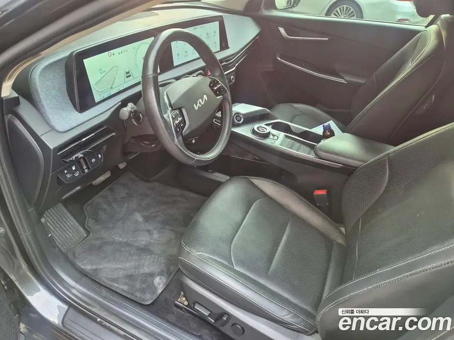Kia EV6 2023 0.1 автомат (гидро), фото 8 Kia EV6 2023 0.1 автомат (гидро), фото 8
