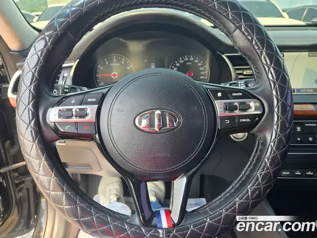 Kia K7 2017 3.0 автомат (гидро), миниатюра 11