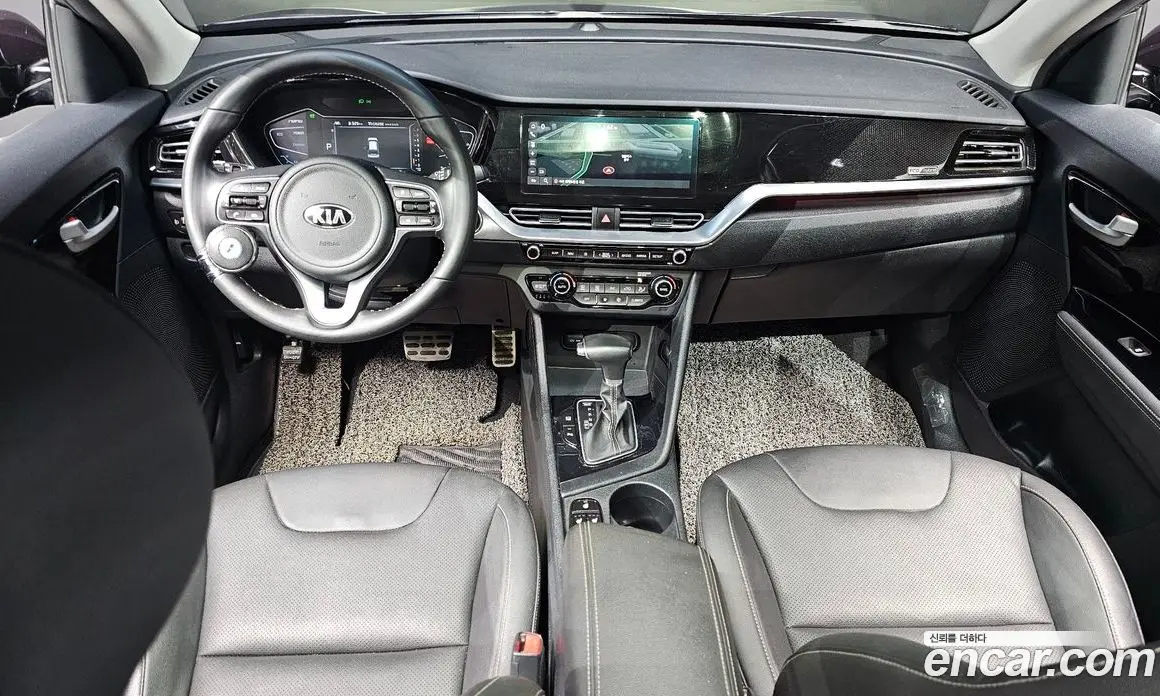 Kia Niro 2019 1.6 автомат (гидро), фото 10