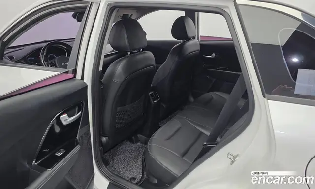 Kia Niro 2019 1.6 автомат (гидро), миниатюра 11