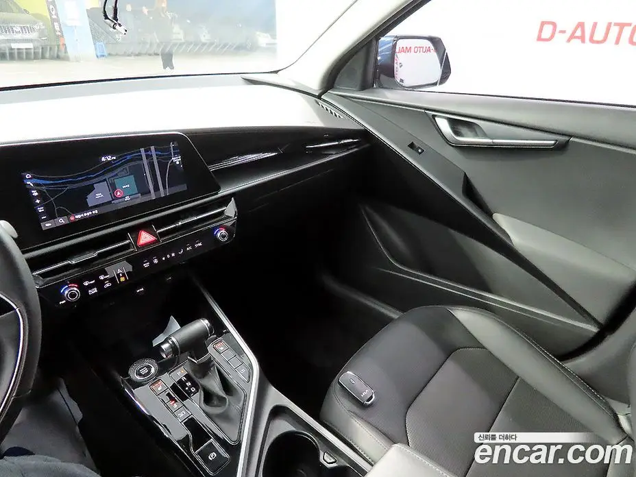 Kia Niro 2022 1.6 автомат (гидро), фото 14