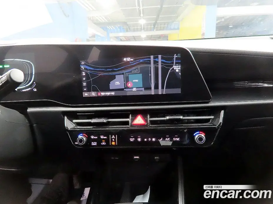 Kia Niro 2022 1.6 автомат (гидро), фото 15