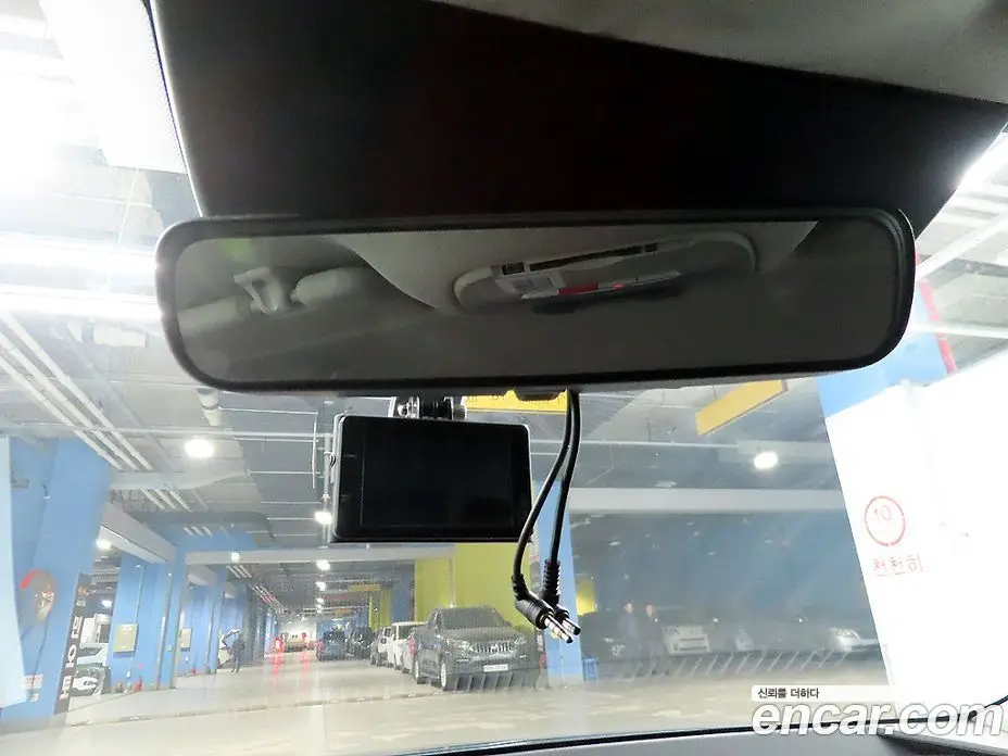 Kia Niro 2022 1.6 автомат (гидро), фото 18
