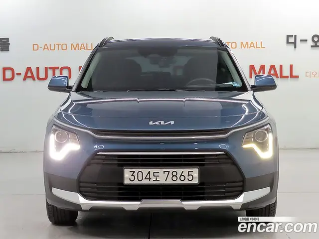 Kia Niro 2022 1.6 автомат (гидро), миниатюра 3