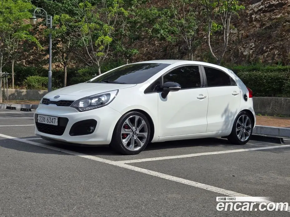 Kia Pride 2011 1.6 автомат (гидро), фото 1 Kia Pride 2011 1.6 автомат (гидро), фото 1