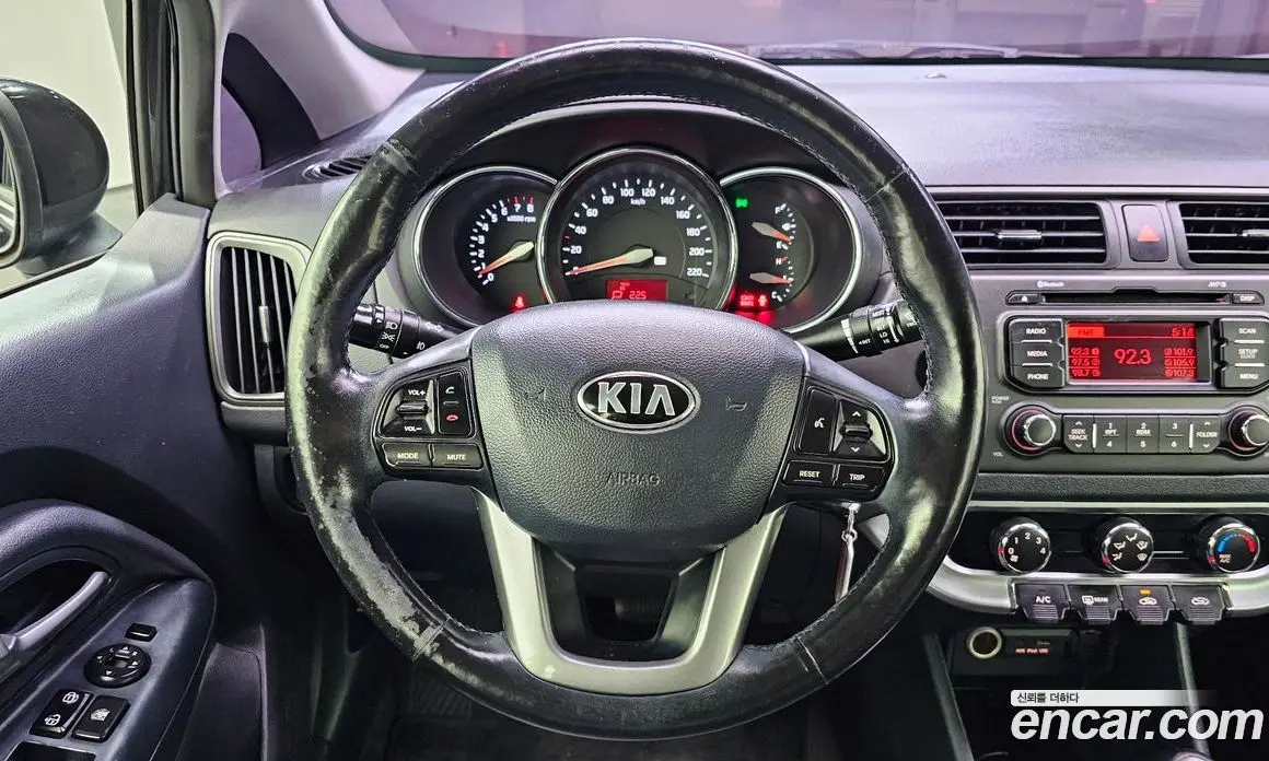 Kia Pride 2014 1.4 автомат (гидро), фото 19 Kia Pride 2014 1.4 автомат (гидро), фото 19