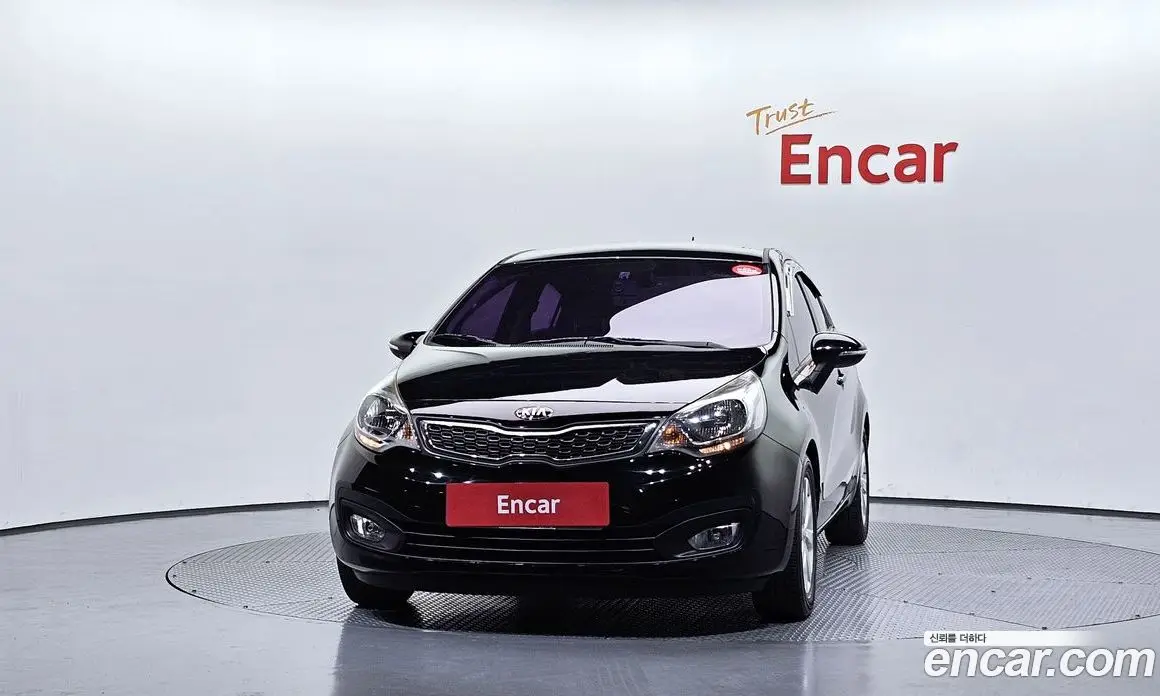 Kia Pride 2014 1.4 автомат (гидро), фото 3 Kia Pride 2014 1.4 автомат (гидро), фото 3