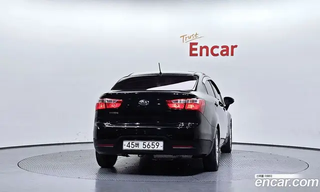 Kia Pride 2014 1.4 автомат (гидро), миниатюра 4 Kia Pride 2014 1.4 автомат (гидро), миниатюра 4