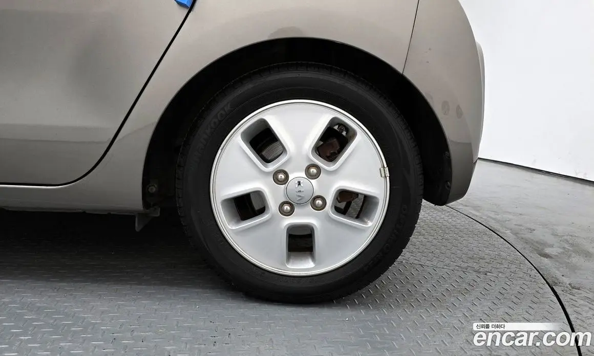 Kia Ray 2019 1.0 автомат (гидро), фото 7