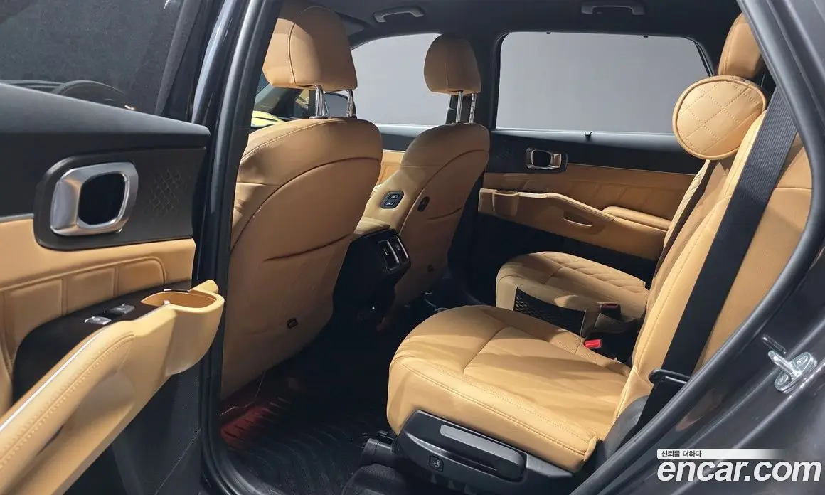 Kia Sorento 2022 2.5 автомат (гидро), фото 18 Kia Sorento 2022 2.5 автомат (гидро), фото 18