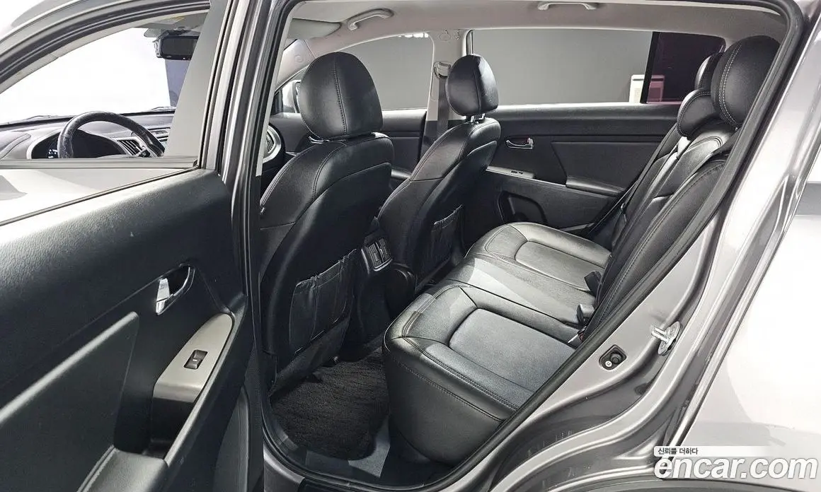 Kia Sportage 2014 2.0 автомат (гидро), фото 11