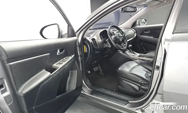 Kia Sportage 2014 2.0 автомат (гидро), миниатюра 10