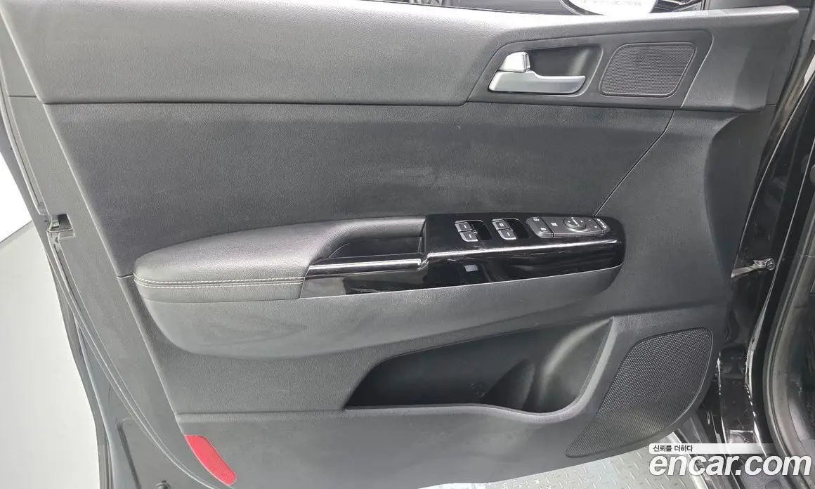 Kia Sportage 2015 2.0 автомат (гидро), фото 14