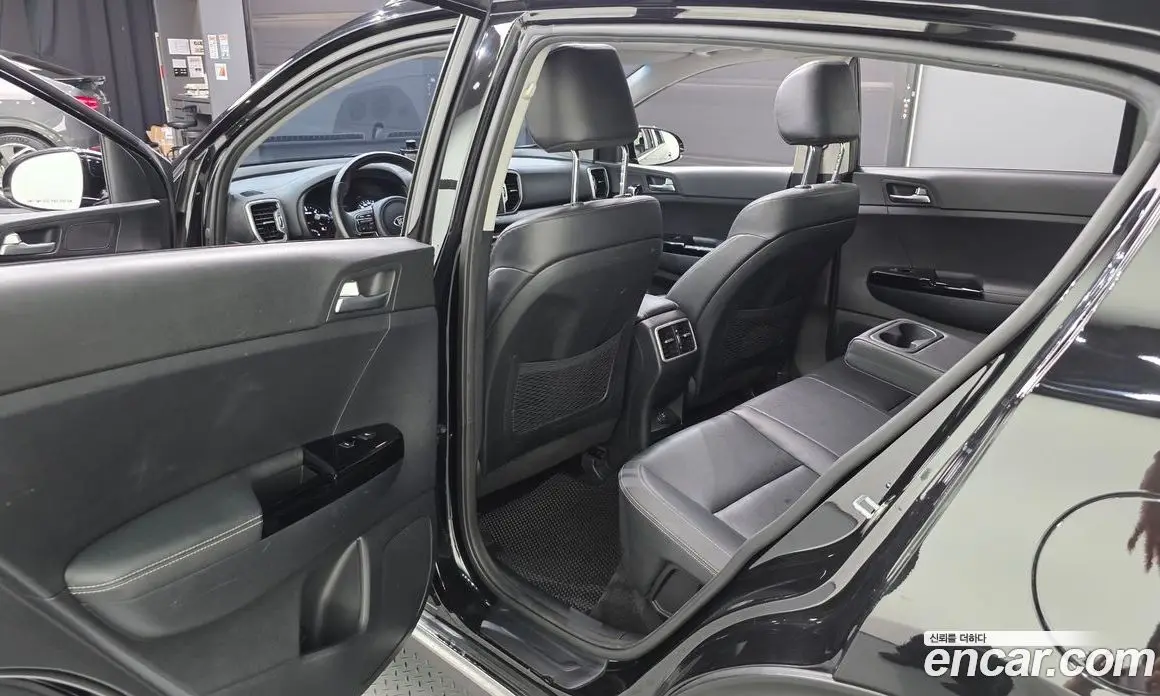 Kia Sportage 2015 2.0 автомат (гидро), фото 17