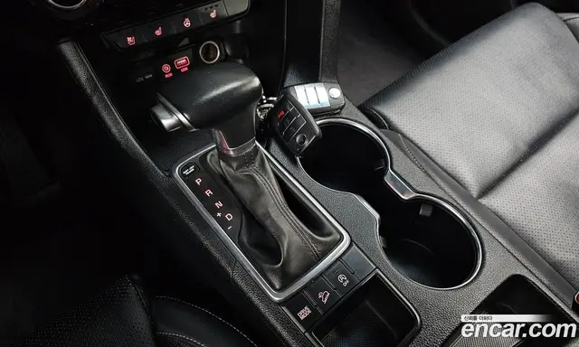 Kia Sportage 2015 2.0 автомат (гидро), миниатюра 11