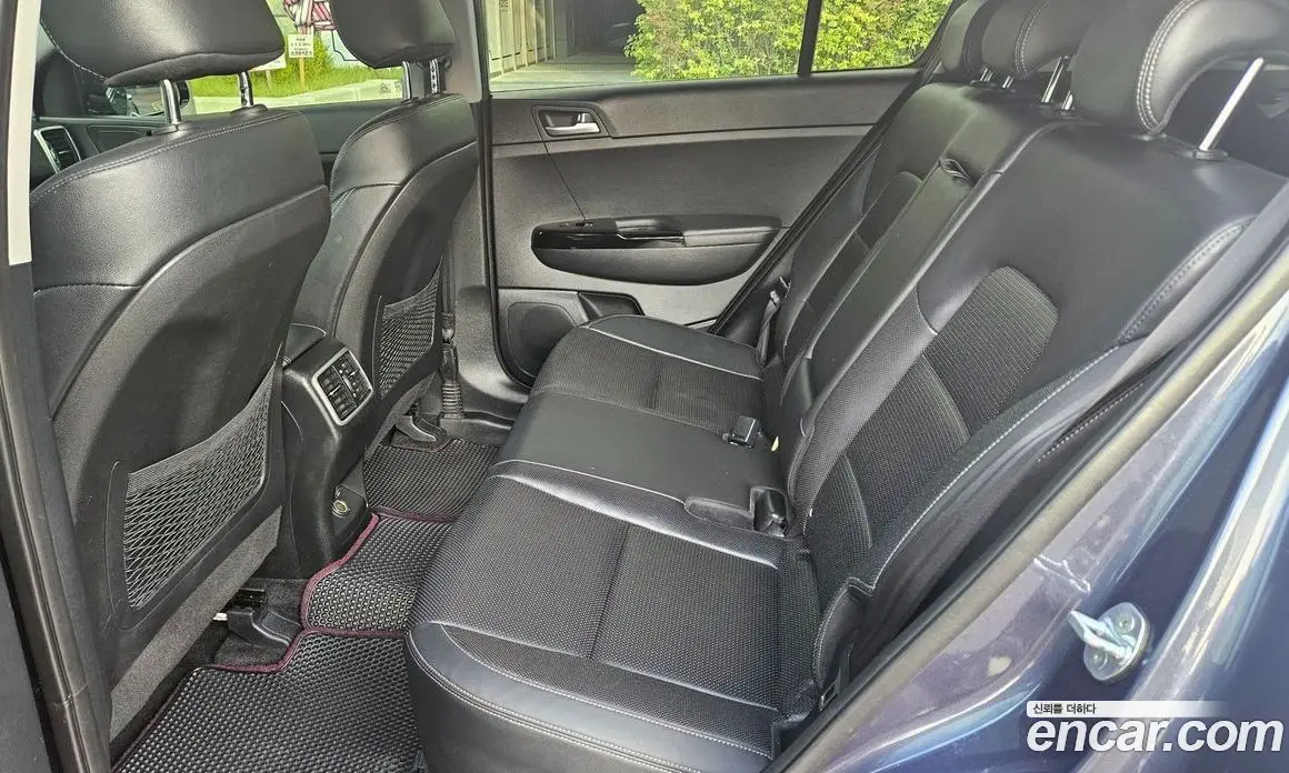 Kia Sportage 2016 2.0 автомат (гидро), фото 16