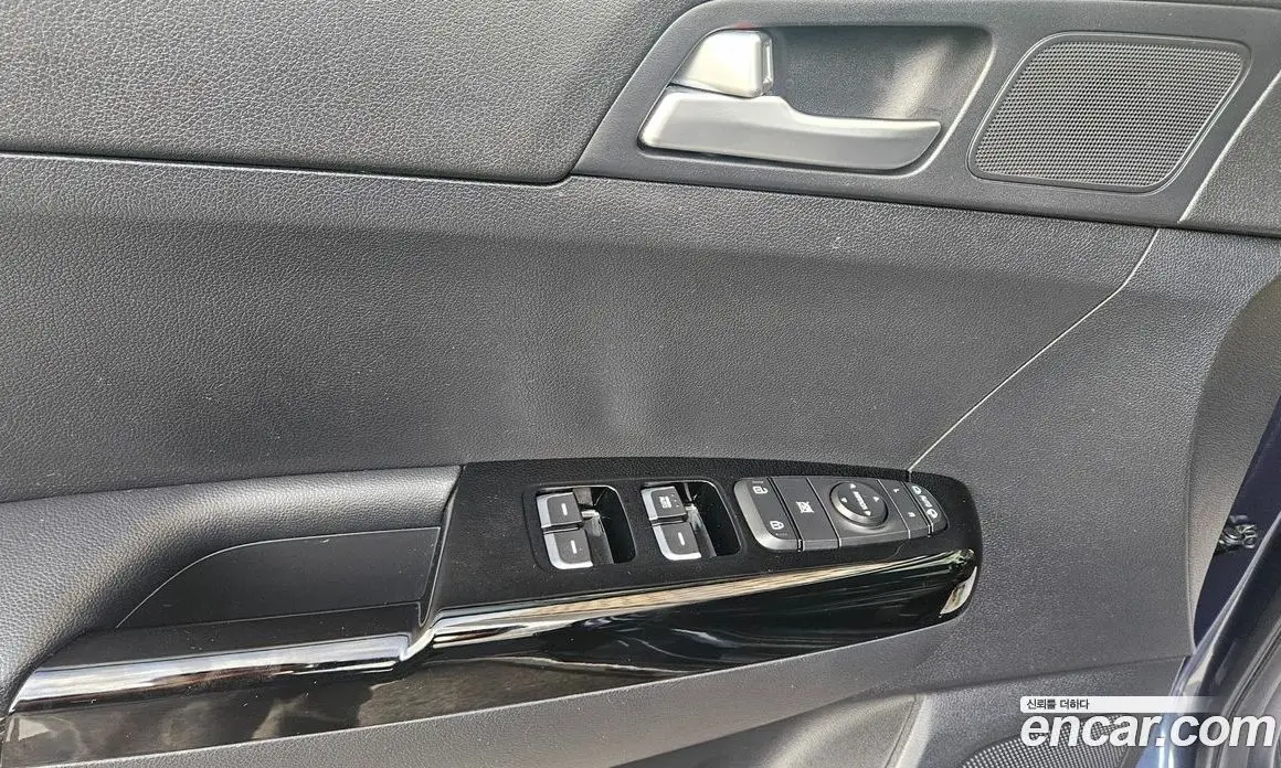 Kia Sportage 2016 2.0 автомат (гидро), фото 17