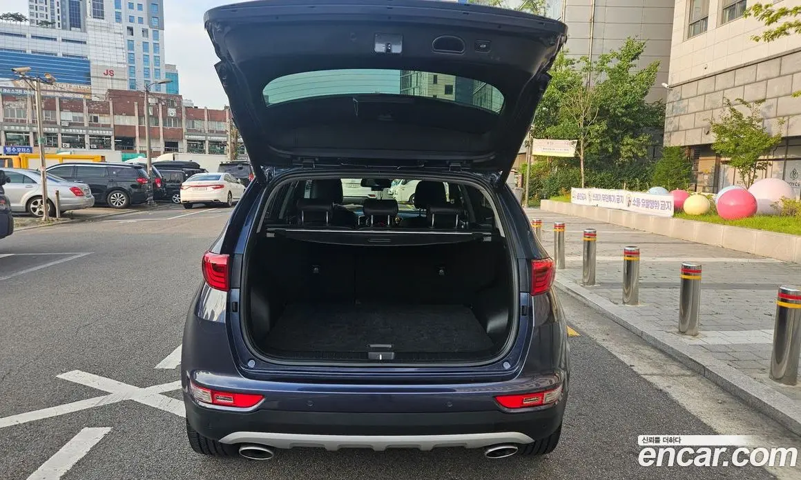Kia Sportage 2016 2.0 автомат (гидро), фото 8