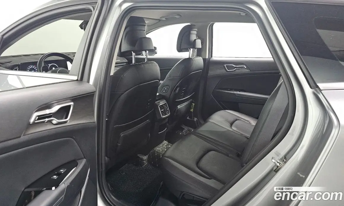 Kia Sportage 2021 1.6 автомат (гидро), фото 11