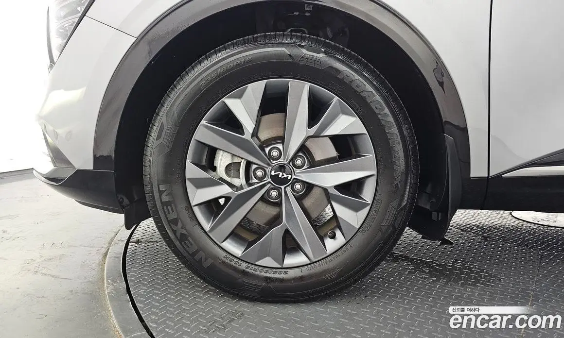 Kia Sportage 2021 1.6 автомат (гидро), фото 5