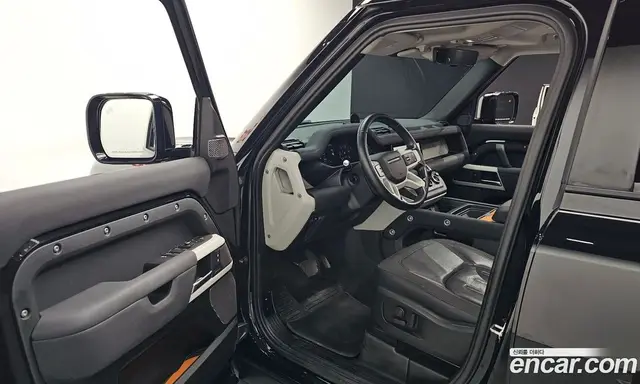 Land Rover Defender 2020 2.0 автомат (гидро), миниатюра 12