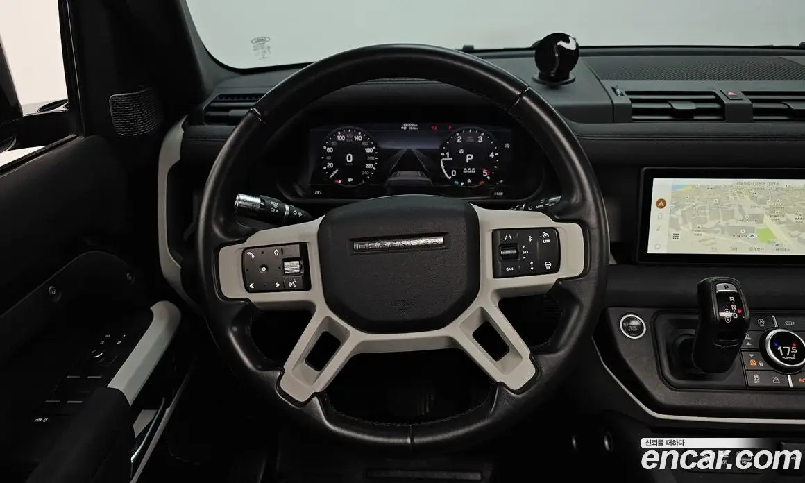 Land Rover Defender 2020 2.0 автомат (гидро), фото 18