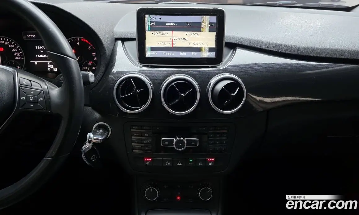 Mercedes-Benz B-Class 2013 1.8 автомат (гидро), фото 15 Mercedes-Benz B-Class 2013 1.8 автомат (гидро), фото 15
