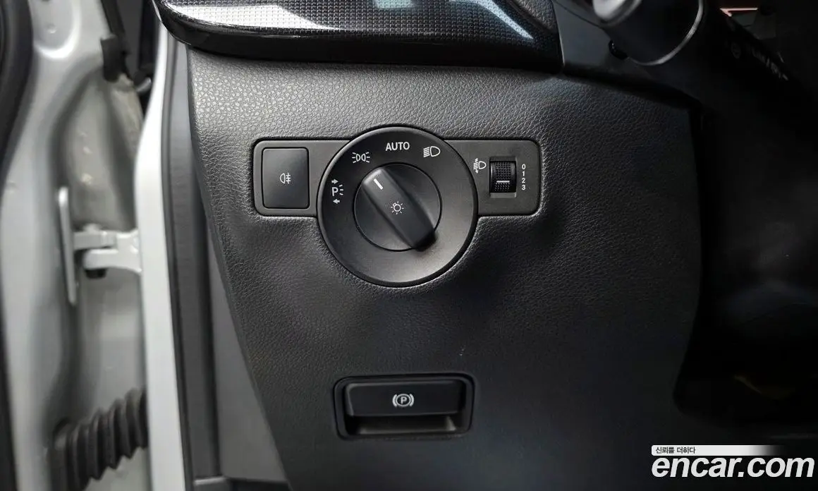 Mercedes-Benz B-Class 2013 1.8 автомат (гидро), фото 17 Mercedes-Benz B-Class 2013 1.8 автомат (гидро), фото 17