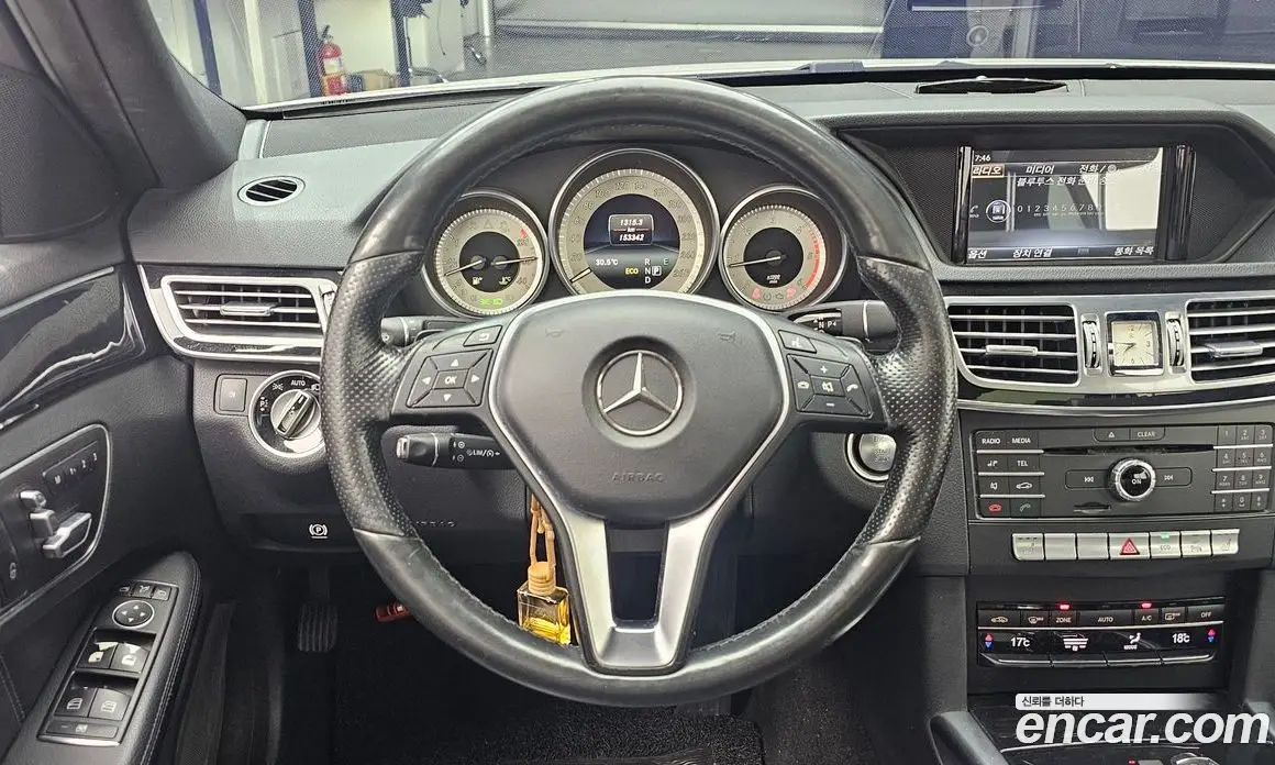 Mercedes-Benz E-Class 2016 2.1 автомат (гидро), фото 13