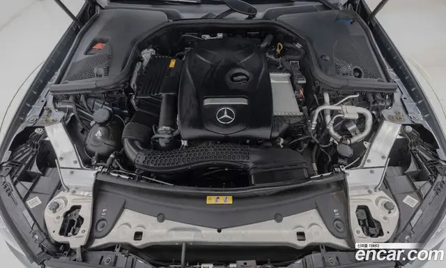 Mercedes-Benz E-Class 2020 2.0 автомат (гидро), миниатюра 6