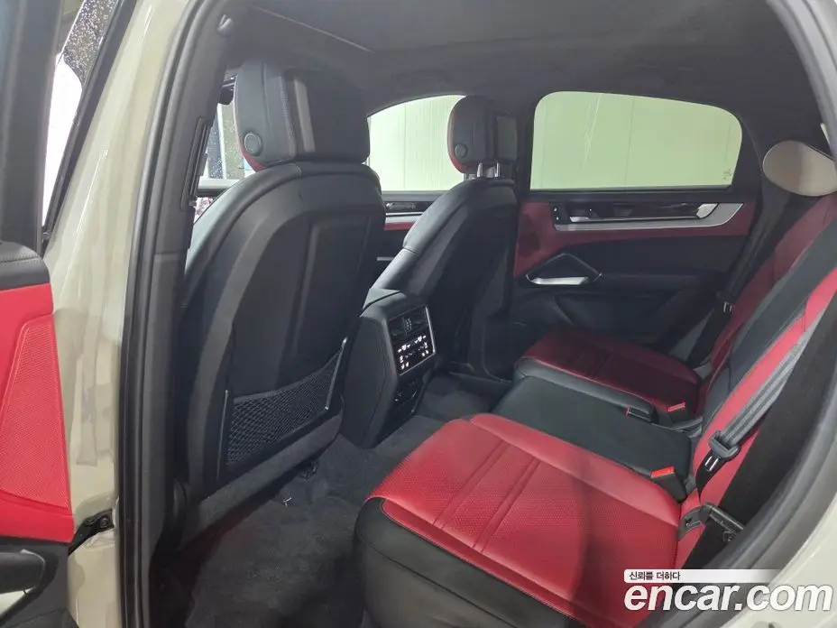 Porsche Cayenne 2024 3.0 автомат (гидро), фото 5 Porsche Cayenne 2024 3.0 автомат (гидро), фото 5