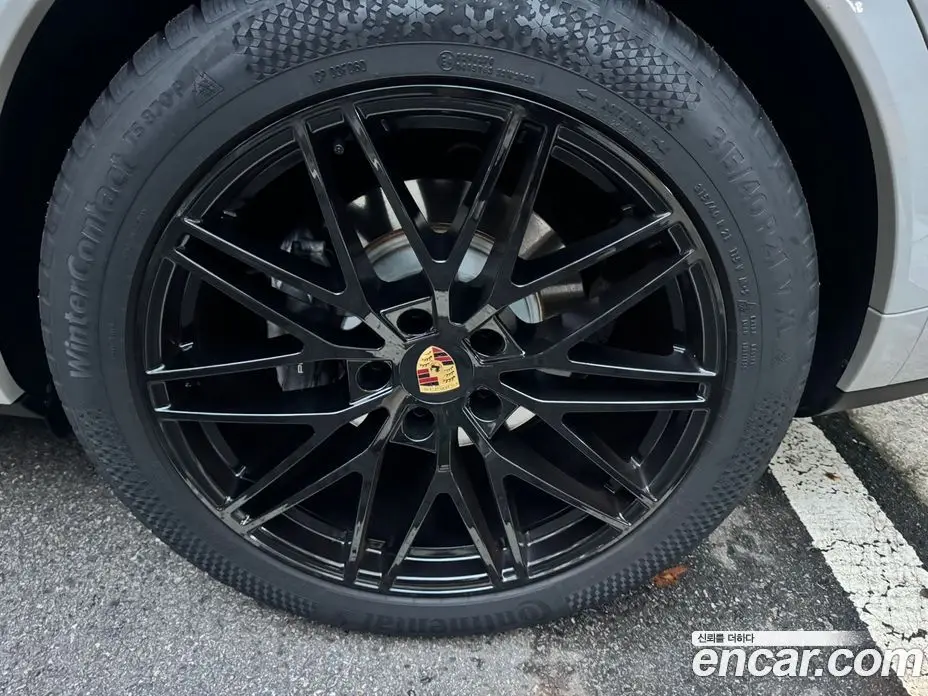 Porsche Cayenne 2024 3.0 автомат (гидро), фото 10 Porsche Cayenne 2024 3.0 автомат (гидро), фото 10