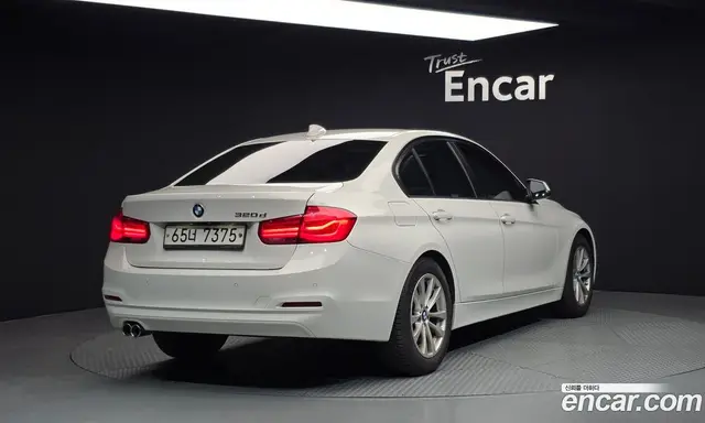 BMW 3 серия 2018 2.0 автомат (гидро), миниатюра 2
