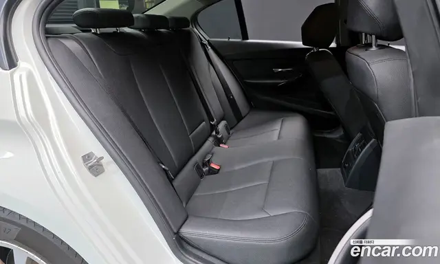 BMW 3 серия 2018 2.0 автомат (гидро), миниатюра 12