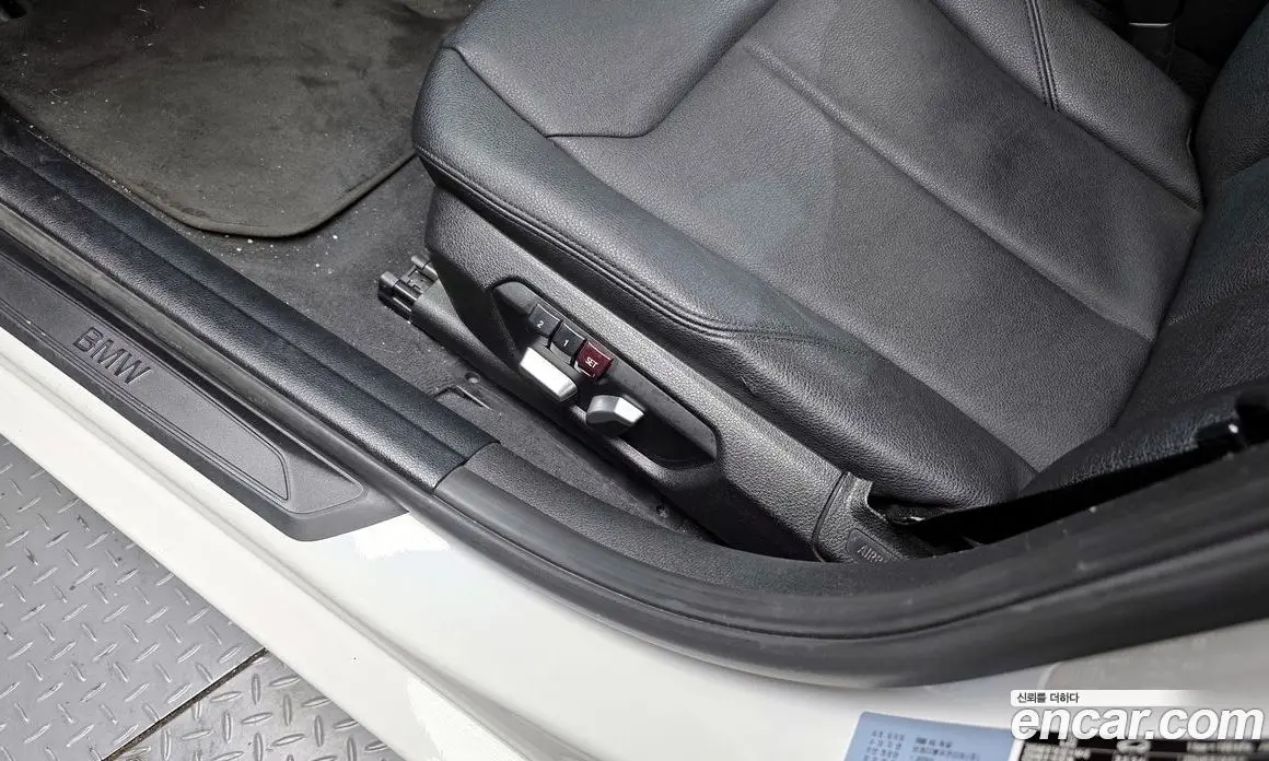 BMW 3 серия 2018 2.0 автомат (гидро), фото 18
