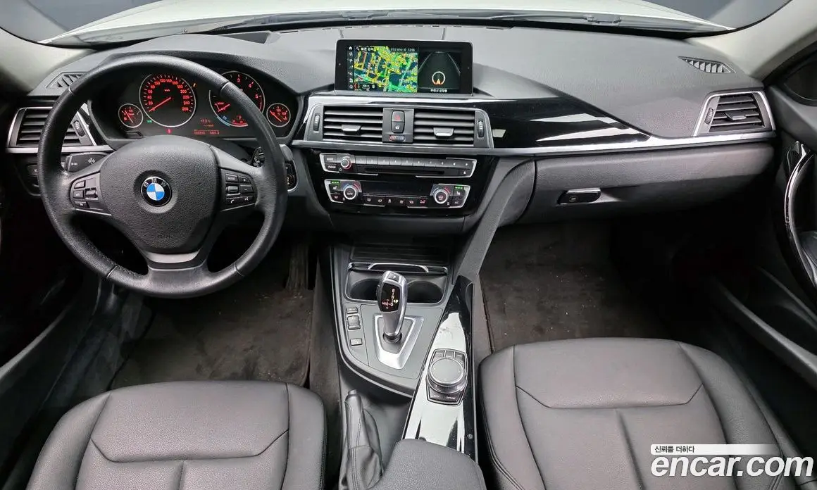 BMW 3 серия 2018 2.0 автомат (гидро), фото 7