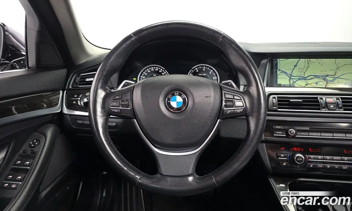BMW 5 серия 2016 2.0 автомат (гидро), фото 13