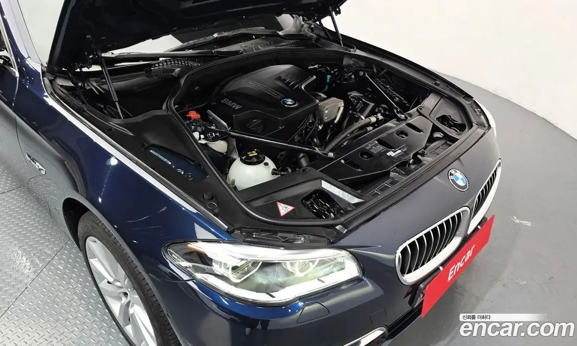 BMW 5 серия 2016 2.0 автомат (гидро), фото 6