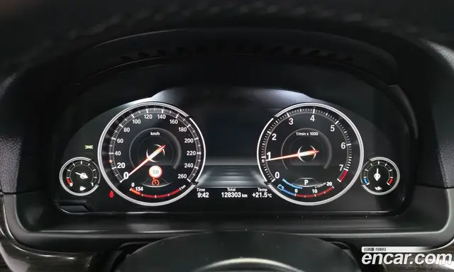BMW 5 серия 2016 2.0 автомат (гидро), миниатюра 8