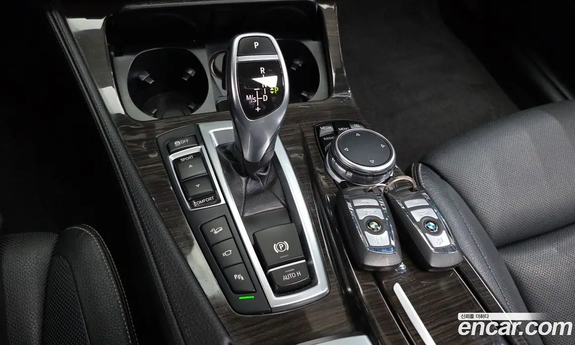 BMW 5 серия 2016 2.0 автомат (гидро), фото 9