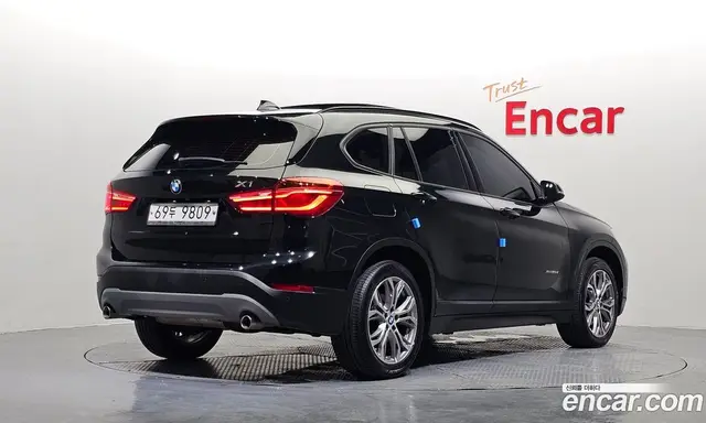 BMW X1 2018 2.0 автомат (гидро), миниатюра 2