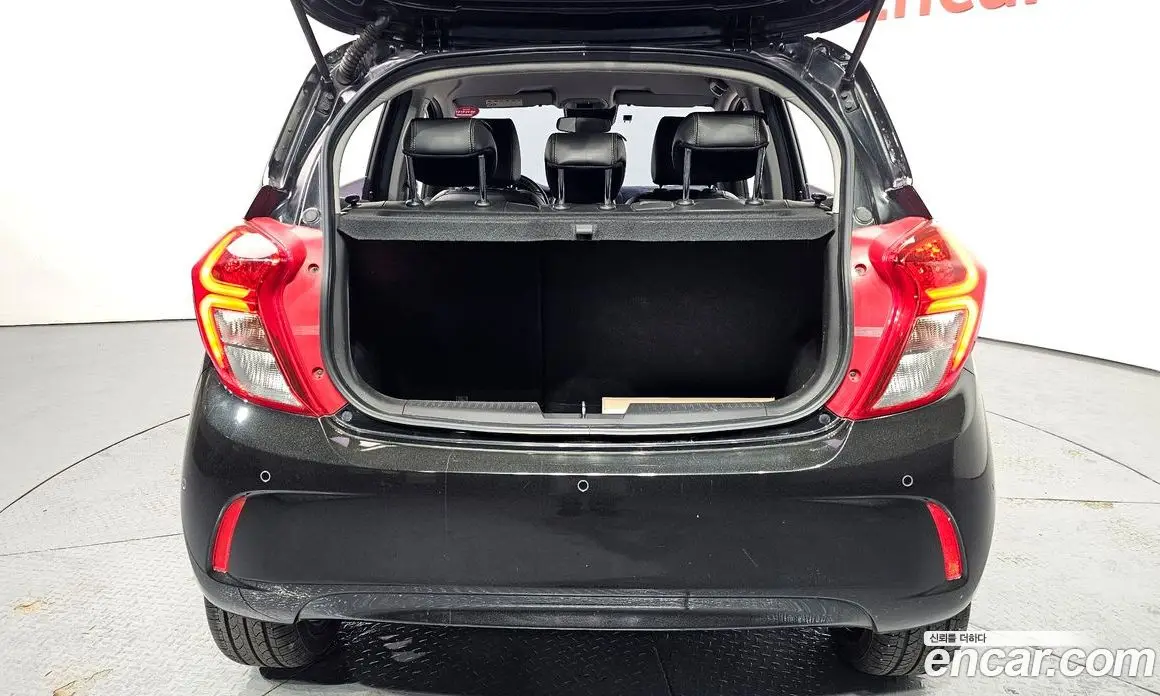 Chevrolet Spark 2018 1.0 автомат (гидро), фото 20