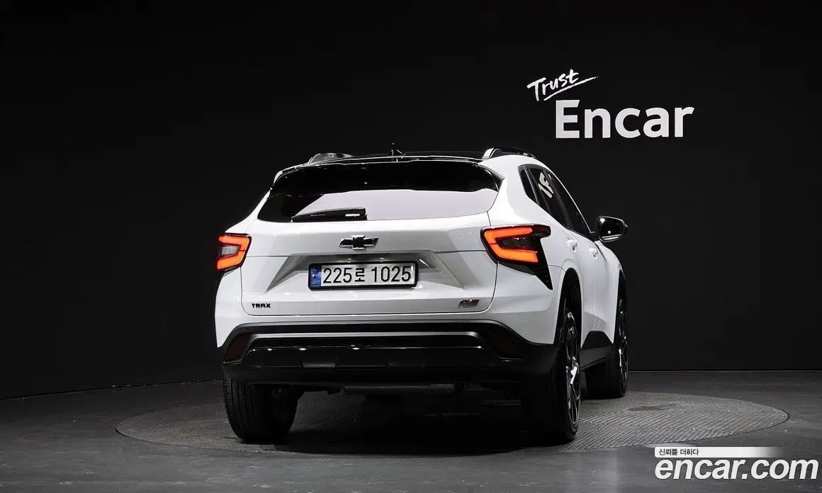 Chevrolet Trax 2023 1.2 автомат (гидро), фото 3