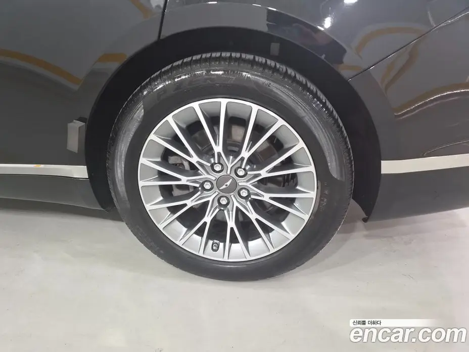 Genesis G80 2023 2.5 автомат (гидро), фото 17