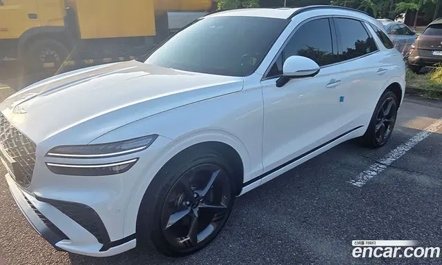 Genesis GV70, 2025, 16 782 км