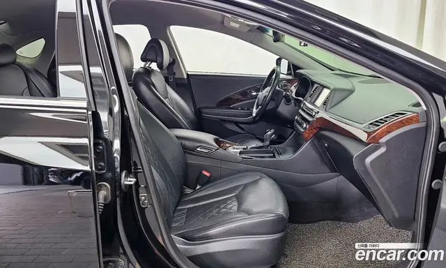 Hyundai Aslan 2015 3.3 автомат (гидро), миниатюра 11