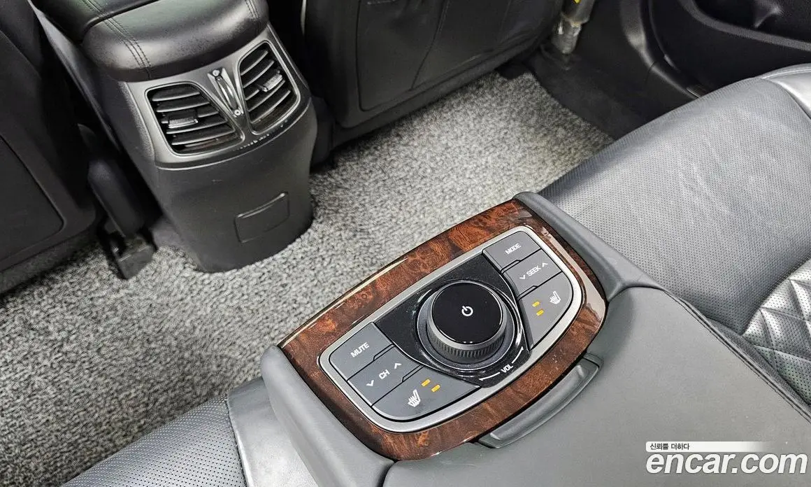 Hyundai Aslan 2015 3.3 автомат (гидро), фото 19